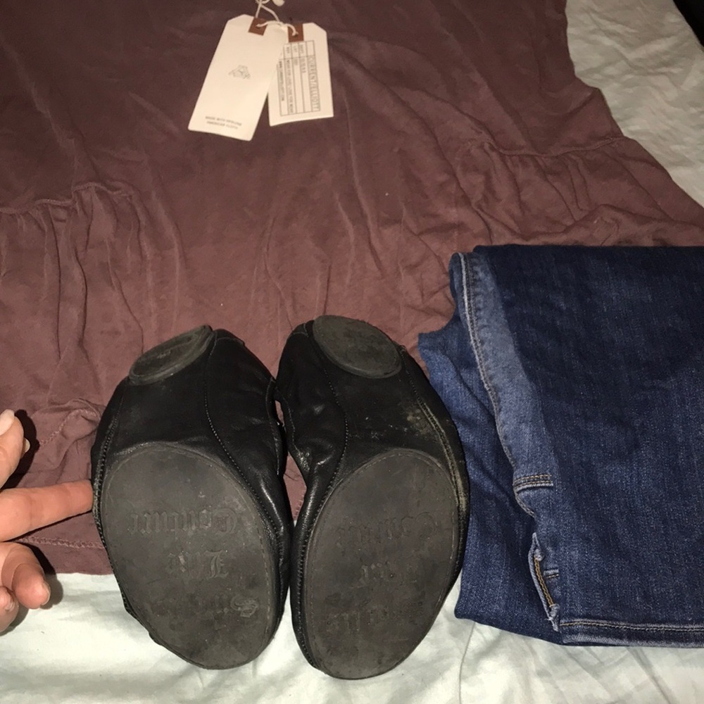 Shoes - Picture 5 of 8